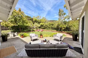 44 Robinhood Dr, San Rafael, CA 94901 - Photo 2