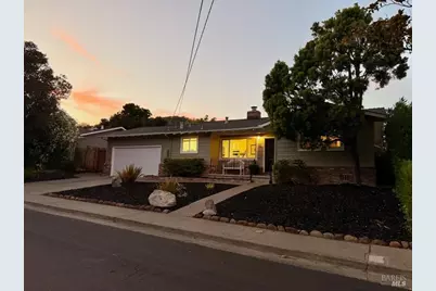 44 Robinhood Drive, San Rafael, CA 94901 - Photo 2