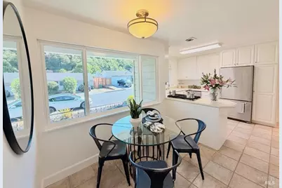 44 Robinhood Drive, San Rafael, CA 94901 - Photo 8