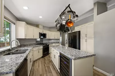 117 Shamrock Circle, Santa Rosa, CA 95403 - Photo 8