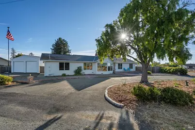 2294 Chester Drive, Penngrove, CA 94951 - Photo 2