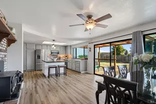 2294 Chester Dr, Penngrove, CA 94951 - Photo 16