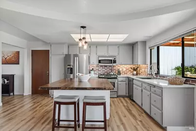 2294 Chester Drive, Penngrove, CA 94951 - Photo 10