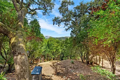 140 Francis Avenue, Fairfax, CA 94930 - Photo 18
