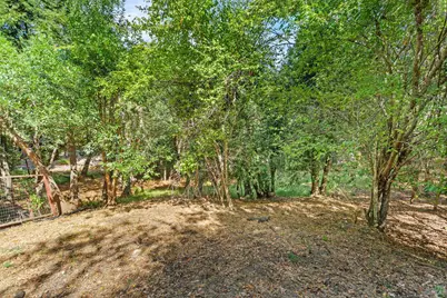 140 Francis Avenue, Fairfax, CA 94930 - Photo 20
