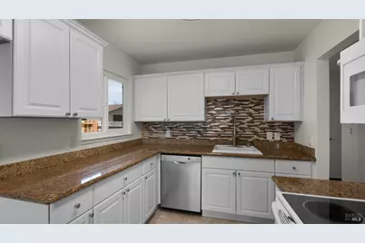 1542 Henry Street, Fairfield, CA 94533 - Photo 14