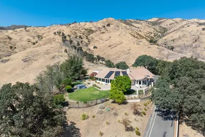 8725 Quail Canyon Road, Vacaville, CA 95688 - Photo 2