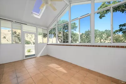 8725 Quail Canyon Road, Vacaville, CA 95688 - Photo 38