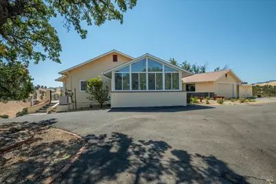 8725 Quail Canyon Road, Vacaville, CA 95688 - Photo 12