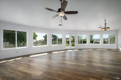8725 Quail Canyon Road, Vacaville, CA 95688 - Photo 20