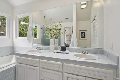 250 Loring Avenue, Mill Valley, CA 94941 - Photo 38