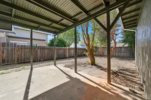 285 Hemlock St, Vacaville, CA 95688 - Photo 32