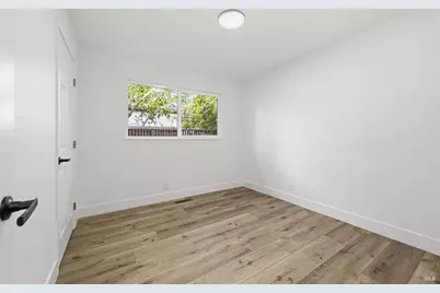 285 Hemlock Street, Vacaville, CA 95688 - Photo 28