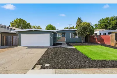 285 Hemlock Street, Vacaville, CA 95688 - Photo 2