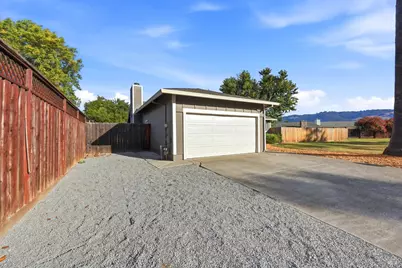 1208 Eric Court, Rohnert Park, CA 94928 - Photo 2