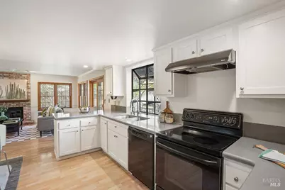 841 Rose Drive, Benicia, CA 94510 - Photo 14