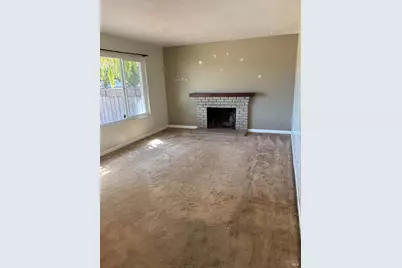 913 Crinella Drive, Petaluma, CA 94954 - Photo 8
