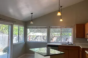 913 Crinella Dr, Petaluma, CA 94954 - Photo 16