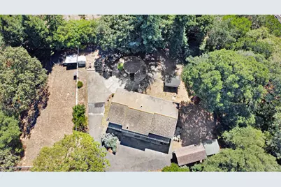 530 Bloomfield Road, Sebastopol, CA 95472 - Photo 2