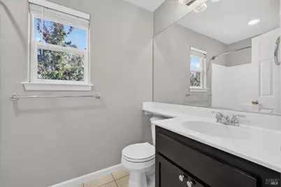2038 Red Oak Circle, Santa Rosa, CA 95403 - Photo 20