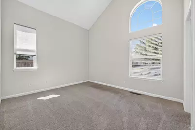 2038 Red Oak Circle, Santa Rosa, CA 95403 - Photo 16