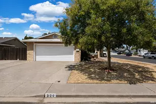 300 Ponderosa Dr, Vacaville, CA 95687 - Photo 2