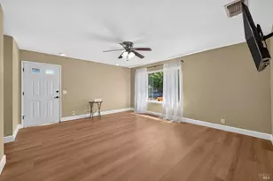 300 Ponderosa Dr, Vacaville, CA 95687 - Photo 6