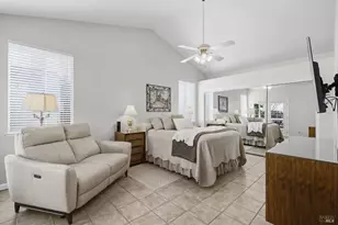 207 Laurelwood Way, Vacaville, CA 95687 - Photo 34