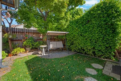 207 Laurelwood Way, Vacaville, CA 95687 - Photo 58