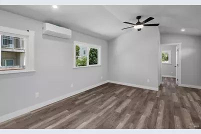 160 Plaza Drive, Santa Rosa, CA 95407 - Photo 6