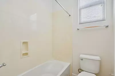 101 Barbera Court, Vacaville, CA 95687 - Photo 18