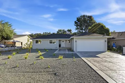 18238 Deer Hollow Road, Hidden Valley Lake, CA 95467 - Photo 32