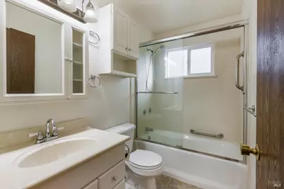 6830 Montecito Court, Santa Rosa, CA 95409 - Photo 16