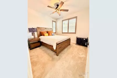 343 Hibiscus Street, Vacaville, CA 95687 - Photo 34