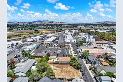 517 Suisun Street, Suisun City, CA 94585 - Photo 16