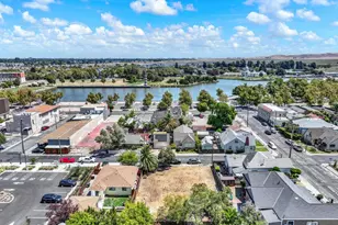 517 Suisun St, Suisun City, CA 94585 - Photo 1