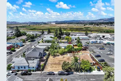 517 Suisun Street, Suisun City, CA 94585 - Photo 2