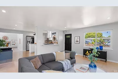 1419 Buchanan Street, Novato, CA 94947 - Photo 2