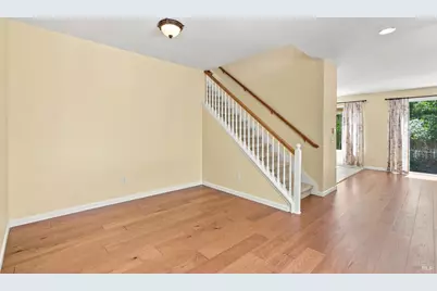 1476 Hughes Avenue, Santa Rosa, CA 95407 - Photo 8