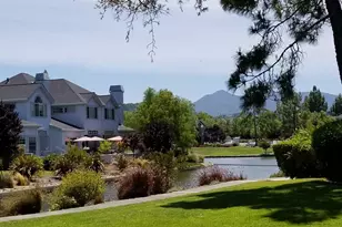 66 Mariners Cir, San Rafael, CA 94903 - Photo 28
