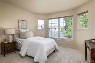 66 Mariners Cir, San Rafael, CA 94903 - Photo 18