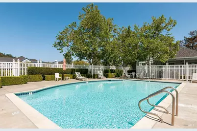 66 Mariners Circle, San Rafael, CA 94903 - Photo 26