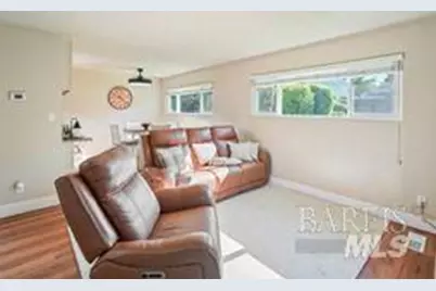 643 Beelard Drive, Vacaville, CA 95687 - Photo 8