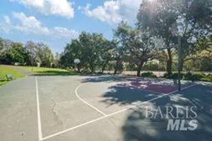 643 Beelard Dr, Vacaville, CA 95687 - Photo 32