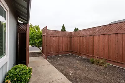 102 Pinewood Court, Cotati, CA 94931 - Photo 26