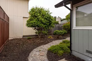 102 Pinewood Ct, Cotati, CA 94931 - Photo 34