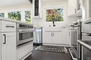 8 Marina Ct Dr, San Rafael, CA 94901 - Photo 14
