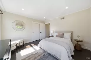 8 Marina Ct Dr, San Rafael, CA 94901 - Photo 26