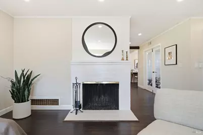 8 Marina Court Drive, San Rafael, CA 94901 - Photo 4