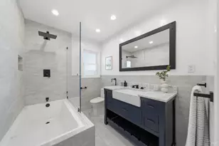 8 Marina Ct Dr, San Rafael, CA 94901 - Photo 18